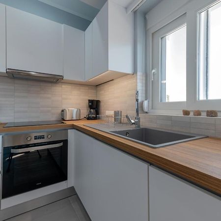 Rizes Seaside Homes Vromonérion 外观 照片